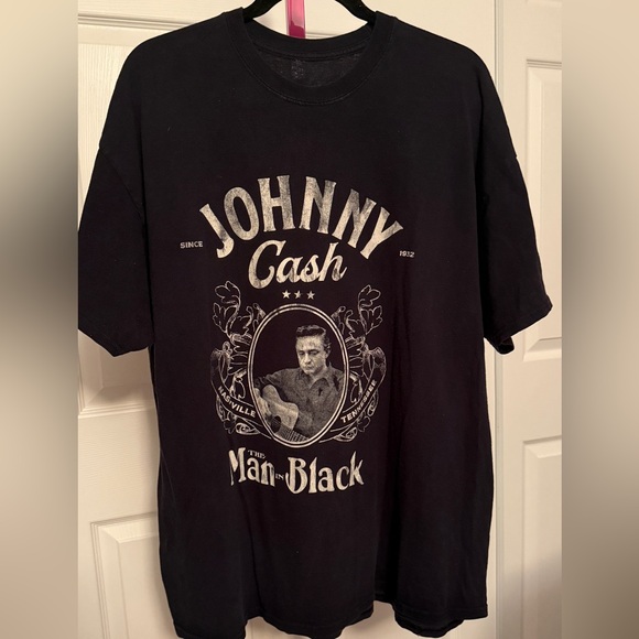 Johnny Cash Vintage Tee - Picture 2 of 5